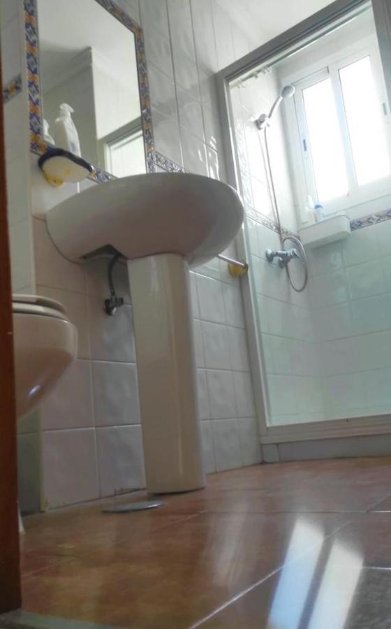 Apartamento con azotea privada para parejas y familias Conil De La Frontera Exterior foto